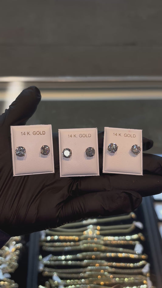 14k 7mm White Cz Studs